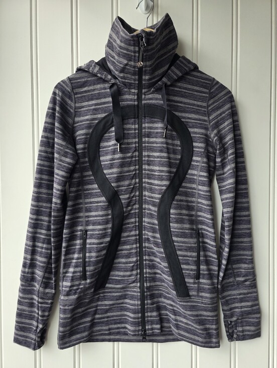 lululemon athletica Jackets & Blazers - Lululemon Stride Jacket Black Stripes Galore Black Purple Size 6